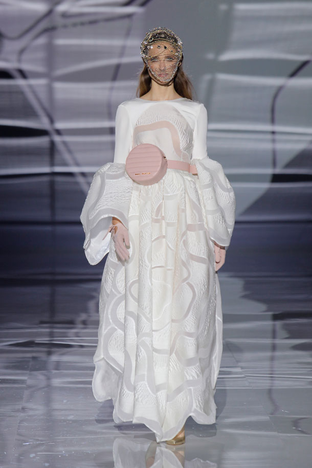 ilovebrides.pt Isabel Zapardiez Coleção noiva 2019 BBFW18